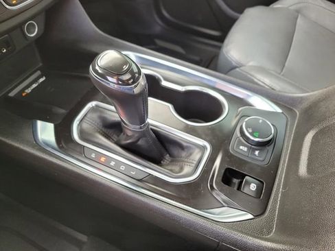 Used 2018 Chevrolet Traverse Premier w/ Driver Confidence II Package image 30