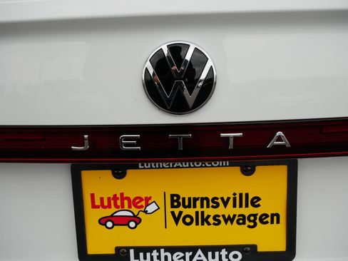 New 2025 Volkswagen Jetta Sport image 6