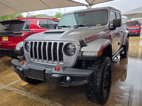 Used 2021 Jeep Gladiator Mojave AWD/4WD image 3