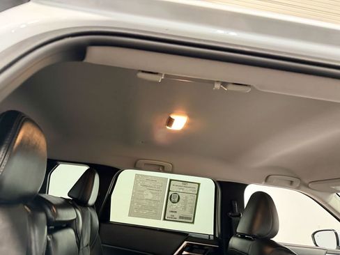 Used 2024 Mitsubishi Outlander SE image 66