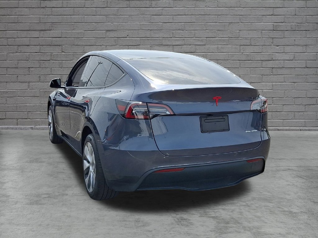 Used 2023 Tesla Model Y Long Range AWD/4WD image 8