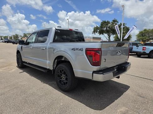 New 2026 Ford F150 XLT w/ XLT Black Appearance Package AWD/4WD image 8