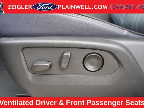 Used 2024 Chevrolet Silverado 2500 High Country AWD/4WD image 20