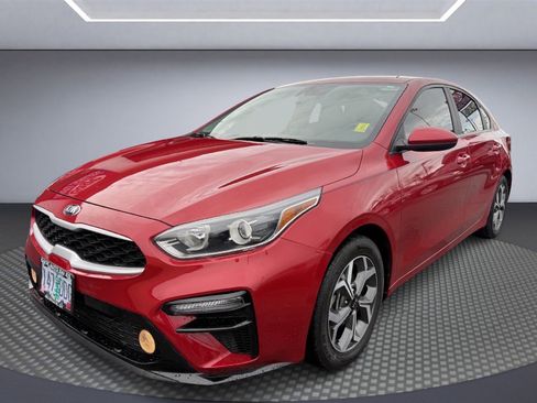 Used 2021 Kia Forte LXS image 1