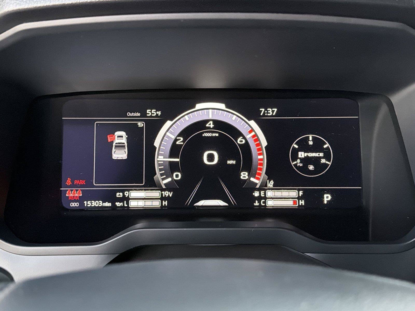 Used 2025 Toyota Tundra Limited AWD/4WD image 26