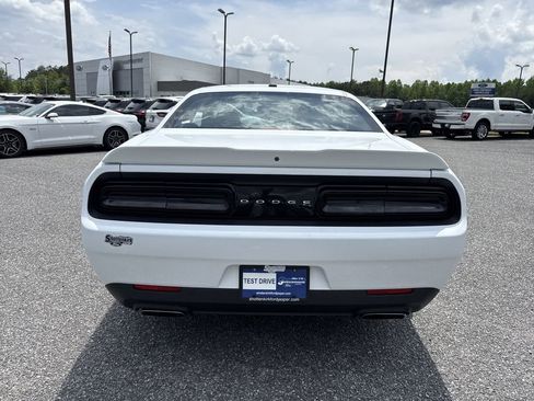 Used 2021 Dodge Challenger R/T RWD image 6