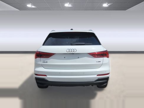 Certified 2024 Audi Q3 2.0T Premium Plus w/ Premium Plus Package AWD/4WD image 10