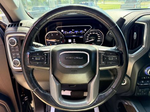 Used 2021 GMC Sierra 2500 Denali w/ Denali Ultimate Package AWD/4WD image 25