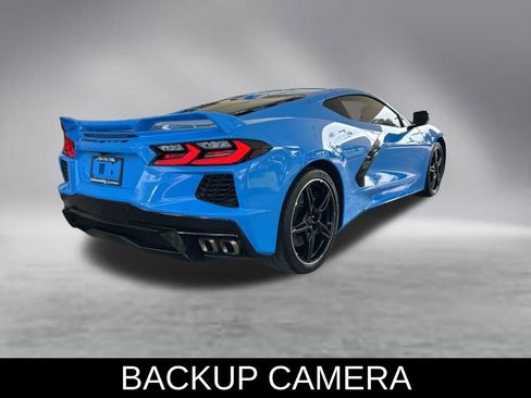 Used 2021 Chevrolet Corvette Stingray Preferred Cpe w/ Z51 Performance Package RWD image 4