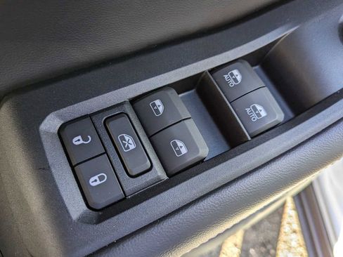 Certified 2025 Jeep Grand Cherokee L Limited w/ Trailer Tow Package image 10