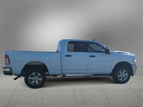Used 2024 RAM 2500 Big Horn image 9