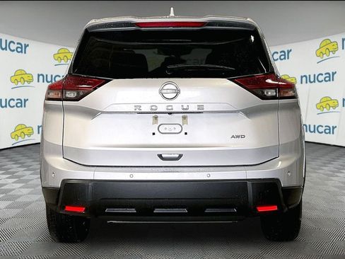Used 2025 Nissan Rogue SV AWD/4WD image 5