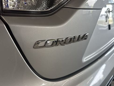 Used 2025 Toyota Corolla SE FWD image 11