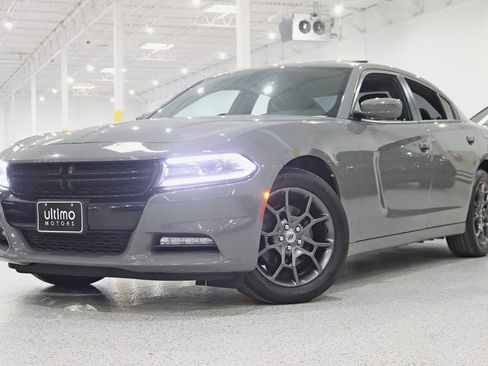 Used 2018 Dodge Charger GT image 6