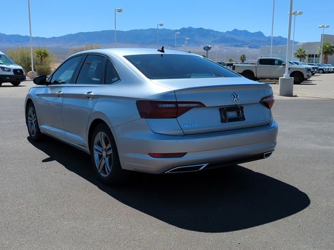 Used 2020 Volkswagen Jetta R-Line image 7