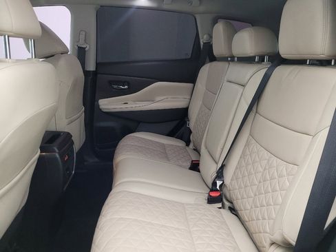 Used 2020 Nissan Murano Platinum FWD image 18
