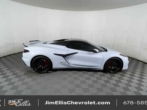 Used 2024 Chevrolet Corvette Z06 w/ Battery Protection Package image 10