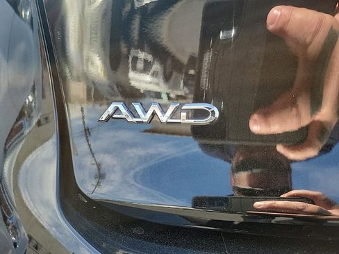 Used 2023 Toyota Crown XLE image 20