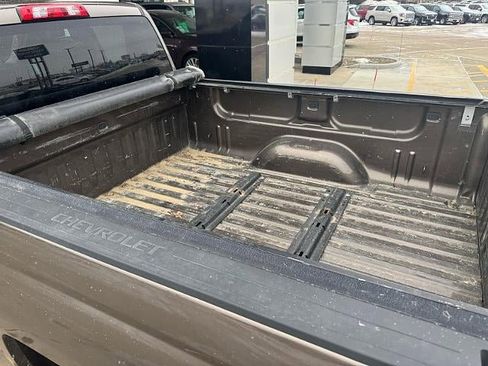 Used 2015 Chevrolet Silverado 2500 LT w/ LT Convenience Package image 3