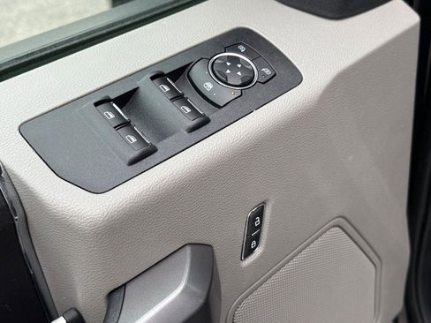 Used 2019 Ford F150 XLT w/ Equipment Group 301A Mid image 17