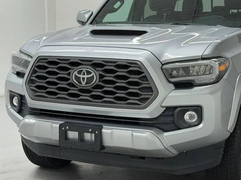 Used 2022 Toyota Tacoma TRD Sport RWD image 42