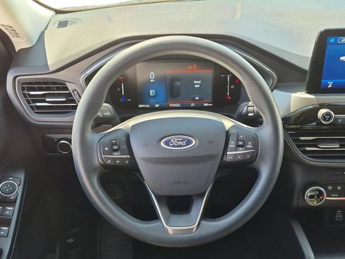 Used 2025 Ford Escape Active AWD/4WD image 23