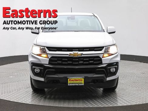 Used 2021 Chevrolet Colorado LT w/ Safety Package AWD/4WD image 2