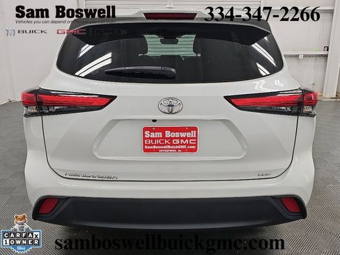 Used 2022 Toyota Highlander XLE FWD image 7