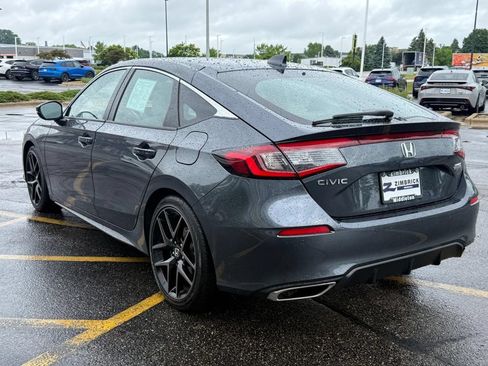 Used 2024 Honda Civic Sport Touring image 6