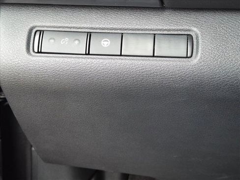 Used 2023 Nissan Pathfinder Rock Creek AWD/4WD image 12