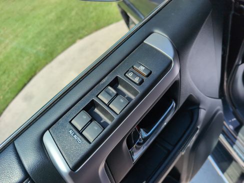 Certified 2023 Toyota 4Runner Limited AWD/4WD image 15