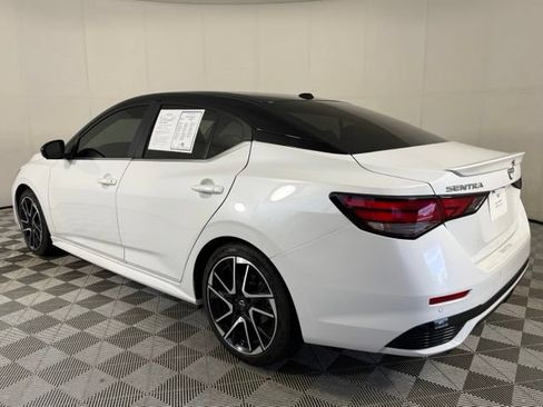 Used 2024 Nissan Sentra SR w/ SR Premium Package FWD image 5