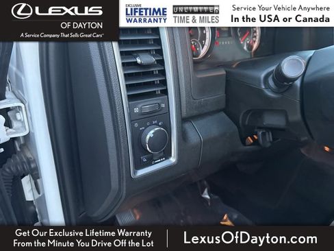 Used 2022 RAM 1500 Classic SLT image 13