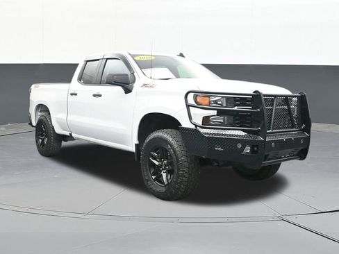 Used 2020 Chevrolet Silverado 1500 Custom Trail Boss w/ Custom Convenience Package image 22
