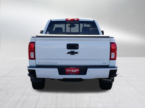 Used 2017 Chevrolet Silverado 1500 LTZ Z71 w/ LTZ Plus Package AWD/4WD image 6