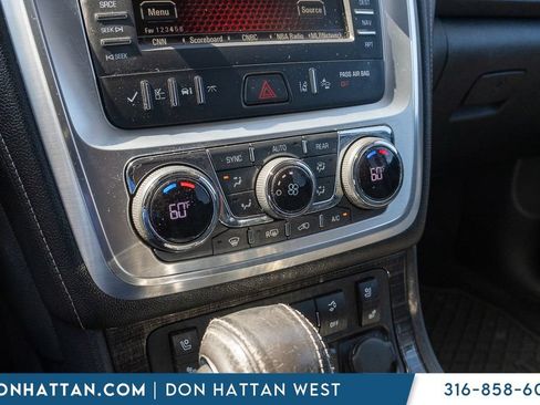 Used 2016 GMC Acadia SLT w/ Open Road Package FWD image 8