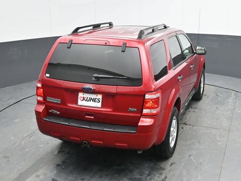 Used 2010 Ford Escape XLT image 23
