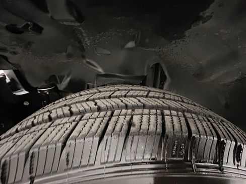 Used 2022 Jeep Wrangler Sport S image 22