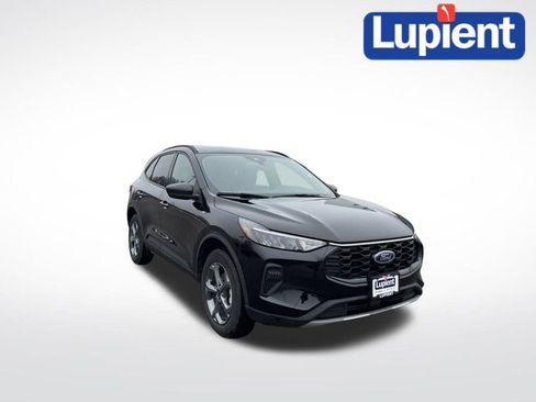 Certified 2025 Ford Escape ST-Line image 1