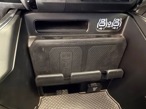 Used 2024 RAM 3500 Laramie w/ Night Edition image 38