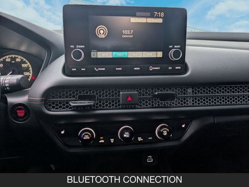 Used 2025 Honda HR-V Sport image 17