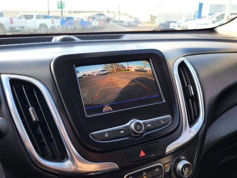 Used 2020 Chevrolet Equinox LT w/ Sport Edition image 27