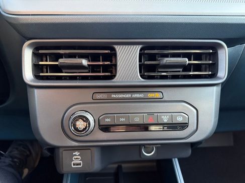 New 2026 Ford Maverick XL image 27