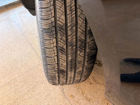 Used 2020 Porsche Macan Sport Edition image 42