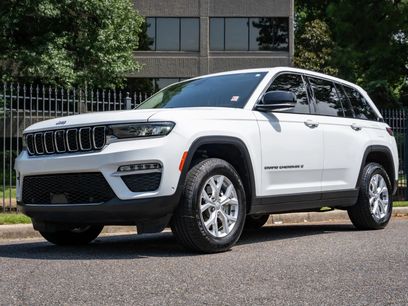 Used 2023 Jeep Grand Cherokee Limited w/ Luxury Tech Group II