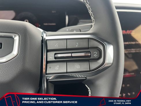 New 2026 GMC Acadia Denali Ultimate w/ LPO, Floor Liner Package AWD/4WD image 27