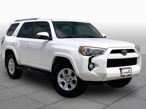 Used 2015 Toyota 4Runner SR5 Premium RWD image 2