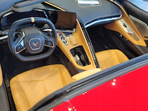 Used 2025 Chevrolet Corvette Stingray image 25