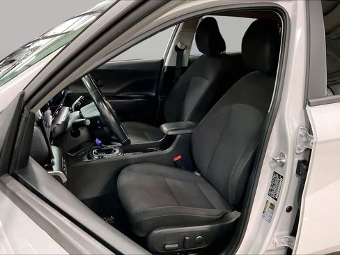 Used 2024 Hyundai Kona SEL AWD/4WD image 8