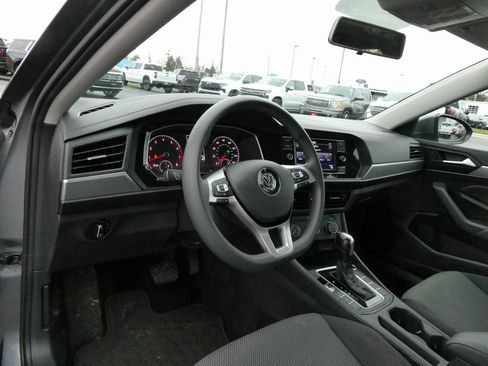 Used 2021 Volkswagen Jetta S image 21